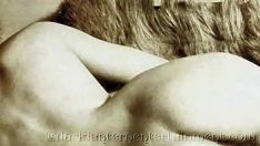 Redare Distracția cu lanternă de noapte, trăirea enigmei mele, scârțâiturile sexy ale unui gentleman din partea victoriană