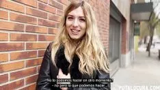 Reproduzir Linda loira é feita em Wall Street com dinheiro para transar