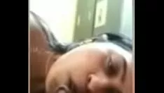Reproducir Niharika silbato