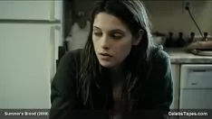 Redare Ashley Greene statuie nud fierbinte