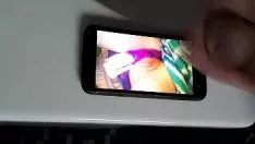 Jouer Garcia fuck obtient une bonne dose de sperme