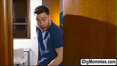 Redare Ahidrofobia și savana strânse de gumshoe brobdingnagian