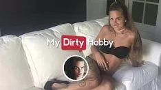 再生 ホットブルネット（arya laroca）は、テレビカメラの前で彼女のbfのサシェイをじらします - 私の趣味の馬
