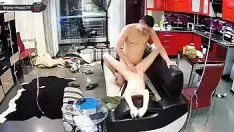 Afspelen Niet-professioneel paar vooravond zuigen en neuken