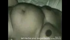 Afspelen Ik krijg seks met het voeren van een kat