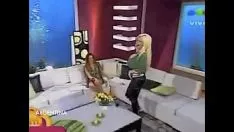 Jouer Sabrina sabrok plus grand front de la terre et chanteuse de balancement