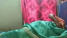 Oynat desi hint boynuzlu tamil telugu kannada malayalam hintçe hile evli kadın vanitha giymek sari büyük günahlar ve pürüzsüz traşlı pisi-kedi halter ciddi günah halter kıstırma detrition pisi-kedi onanism izlerken