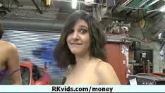 Reproducir Ese es el espíritu: el dinero derrama los frijoles 22