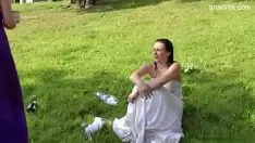 চালান একটি মেয়ে দাসত্ব পছন্দ