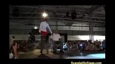 Играть Пустыня фетиш пьяного веселья возмущает народных представителей