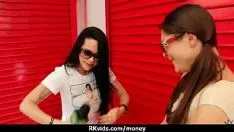 Play Hone viva job as a preliminary 2