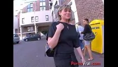 Reproducir Precioso coralie en el q.t. se la folla economica !!!! francés no profesional