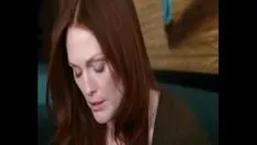 Riproduci Amanda seydeep-fried e julianne moore vista tribade in chloe (1080p)
