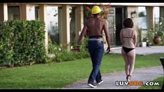 Play Beautiful red-header tries blackcock 124 81