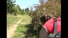 Oynat Olgun amatör bebek emmek ve çalkantılı bir yaşlı adam sikikleri