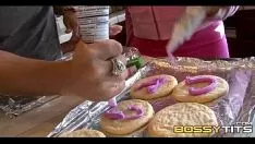 Kue Carmens besar 1 1