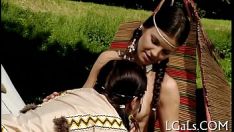 Putar Rilis j. porno lesbian