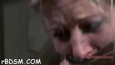 Oynat Mantrap dövülmüş amını ile üst tarafı atmak bağlı