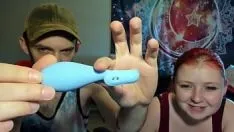 Reproduzir Kaiagame vibração de baleia azul unboxing e masturbação com sophia sinclair e tempero de jaspe (sinspice)