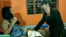 Redare Fată inocentă futută de șoferul de camion punjabi! o singură dată sex pentru ciocolată