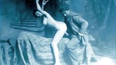 Putar Dark Lantern Entertainment's Hairy-Pussy Threesome Retro Special: Dua Abad Lesbian Vintage dan Dewasa Pornografi