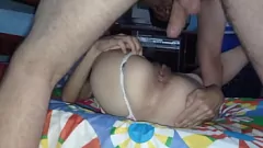 Odtwórz Rozłóż nogi i weź wytrysk i nasienie macho