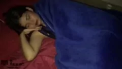 Redare Spionând pe păsărică umedă a vitredului meu în timp ce ea se află în jos - compilarea Creampie Cumshot