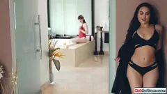 Oynat Minyon Esmer T-Kız Natalie Mars Deepthroat ve Göt Yalama ile Yoğun Transeksüel Seks Gösterisi Veriyor