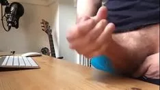Abspielen Briten reißen Reddit-Klumpen ab