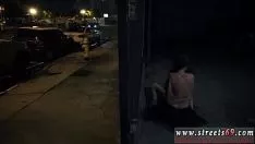 Redare Băieții ruși neprofesioniști, în regim de beție, fac pasaje la fetele care se epuizează