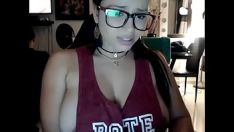 Play Hot slattern toyed porno webcam come on her cosin