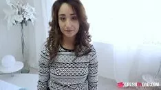 Riproduci Isabella simpatica in treadgirl si preoccupa per papà